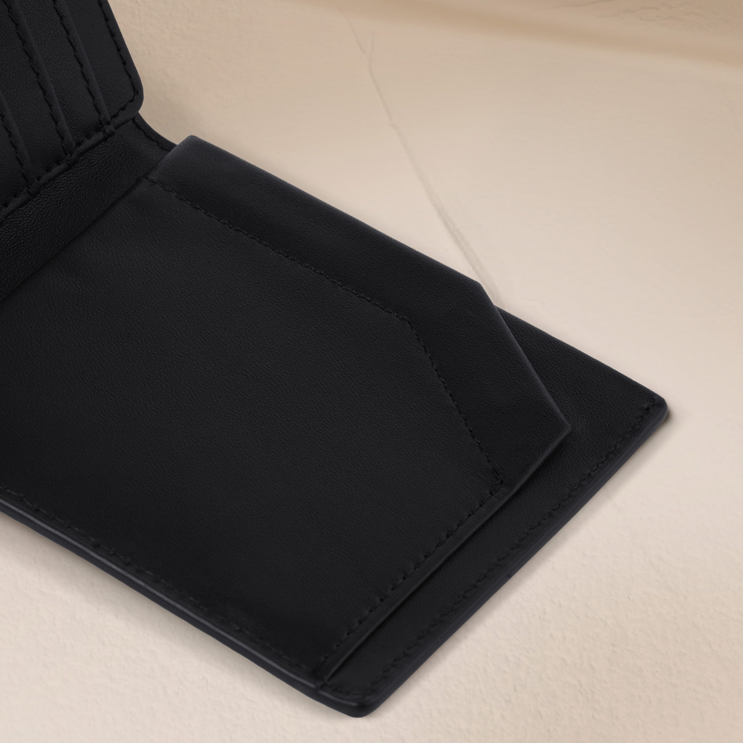 5. COIN SLOT